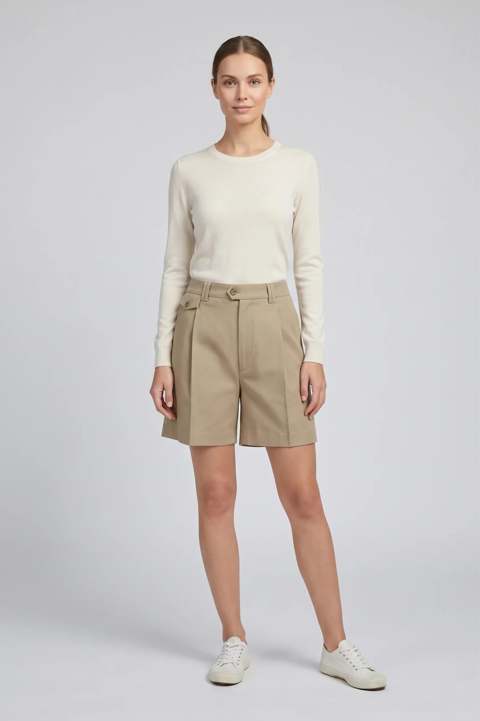 Women's Single-Pleat Shorts